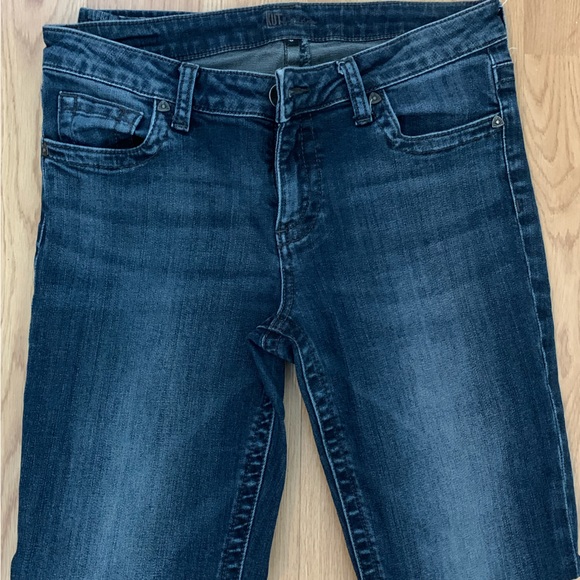 Kut from the Kloth women’s jeans - Picture 2 of 5
